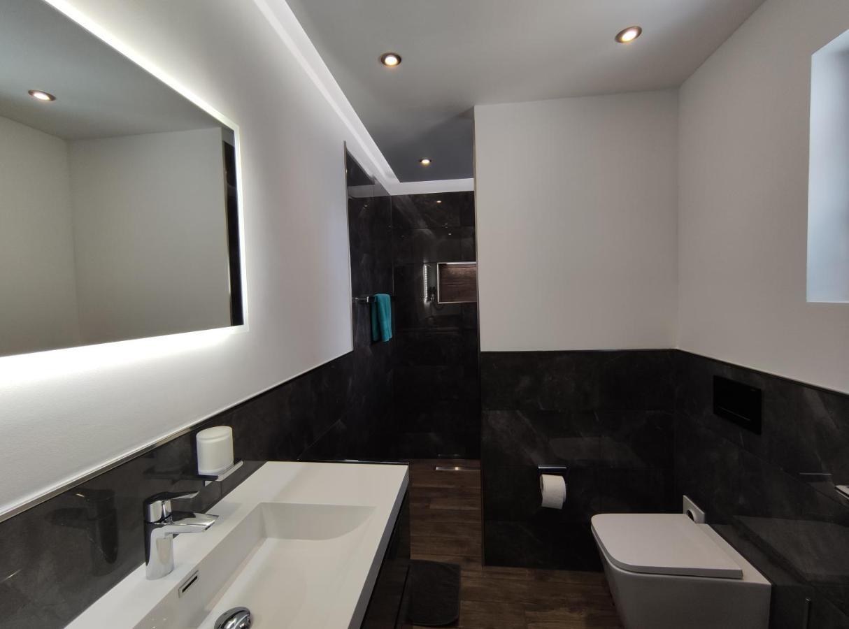 ארנסברג Ferienwohnung Am Wiedenberg מראה חיצוני תמונה